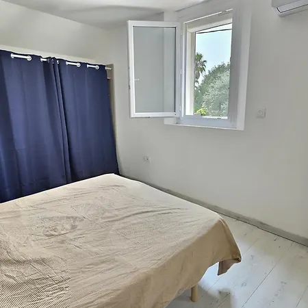 Au Calme Avec Piscine Et Sauna *